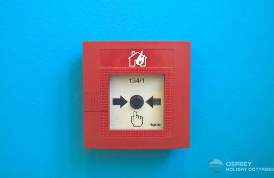 Maintain health & safety standards in your holiday let - check the smoke alarm