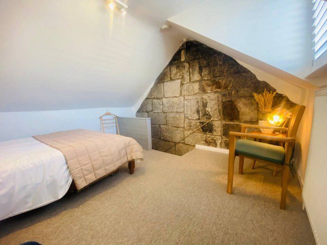 Foundry Cottage, Portland - Self-catering holiday accommodation