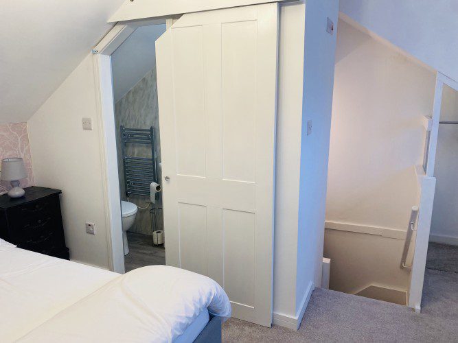 En-suite in Green Sails House, self-catering holiday accommodation in Weymouth, Dorset