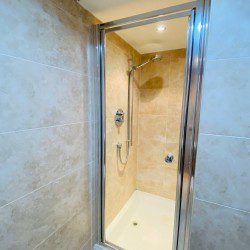 Quayside Apartment - self-catering holiday accommodation in Portland, Dorset