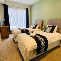 Quayside Apartment - self-catering holiday accommodation in Portland, Dorset