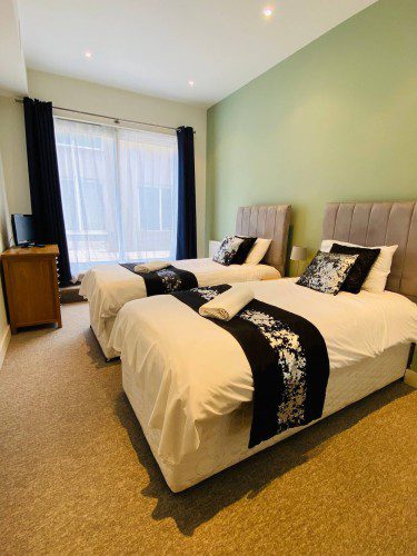 Quayside Apartment - self-catering holiday accommodation in Portland, Dorset
