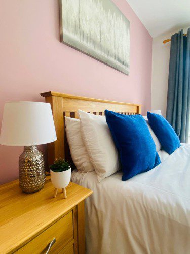 Quayside Apartment - self-catering holiday accommodation in Portland, Dorset
