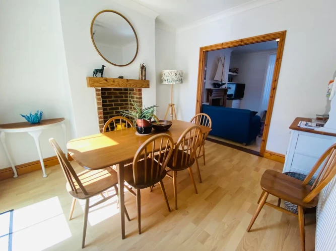 Blackford House, Portland, Dorset - self-catering accommodation from Osprey Holiday Cottages