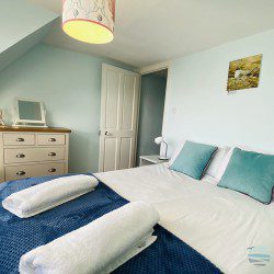 Kearney Cottage - self-catering accommodation in Fortuneswell, Portland, Dorset