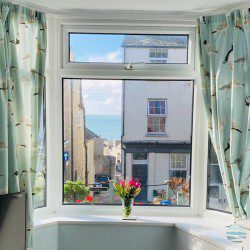 Kearney Cottage - self-catering accommodation in Fortuneswell, Portland, Dorset