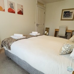 Coastal Oasis, Portland, Dorset - self-accommodation holiday cottages