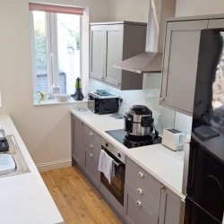 Stone's Throw self-catering holiday accommodation - Weymouth, Dorset