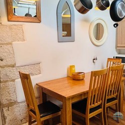 Kivel Cottage, Portland - self-catering holiday accommodation