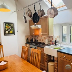 Kivel Cottage, Portland - self-catering holiday accommodation