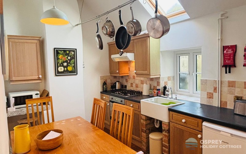 Kivel Cottage, Portland - self-catering holiday accommodation