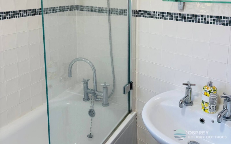 Kivel Cottage, Portland - self-catering holiday accommodation